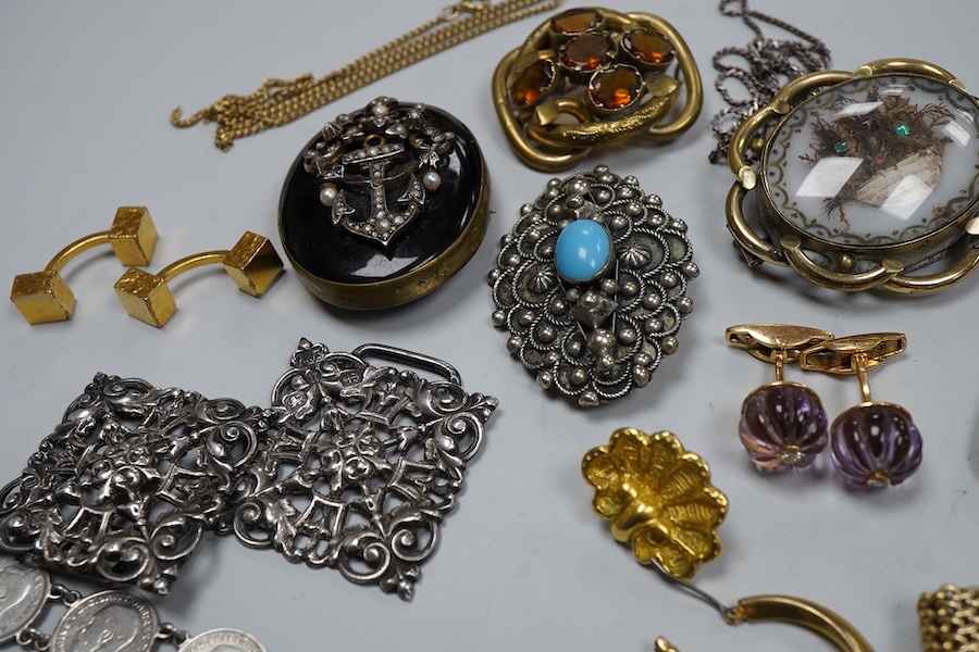 A pair of amethyst and diamond cufflinks and a collection of jewels, comprising: a pair of cufflinks, each set with a carved amethyst bead, accented with a brilliant-cut diamond, mounted in gold, each bead 13mm diameter;